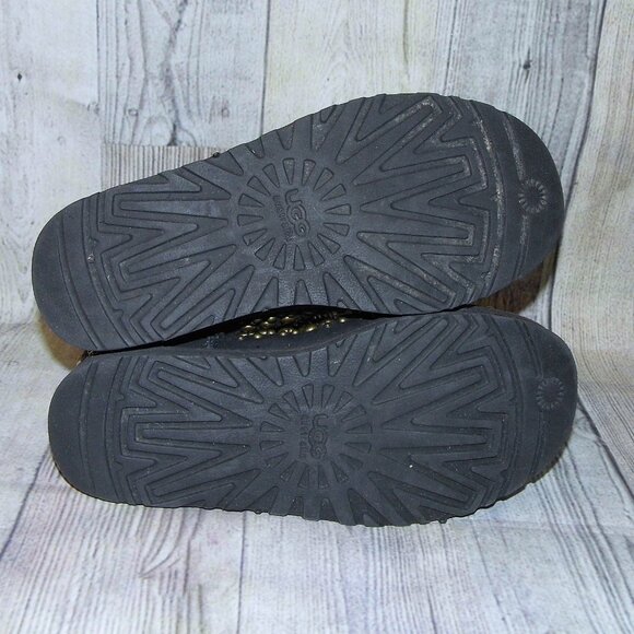 UGG X Jimmy Choo Mandah Black Suede/Studded/Sheepskin Boots Womens Size 7 - Picture 2 of 9
